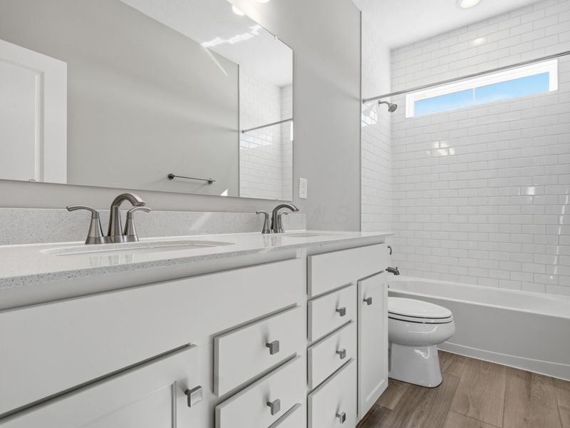 4537 Corsican Loop E, Hilliard, OH 43026 Photo 11