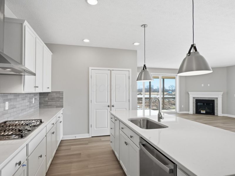 4537 Corsican Loop E, Hilliard, OH 43026 Photo 15