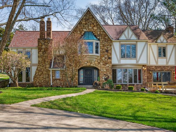 995 E Skyline Drive, Brownstown, IN 47220