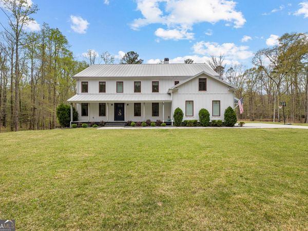 215 Diamond Point, Fayetteville, GA 30215