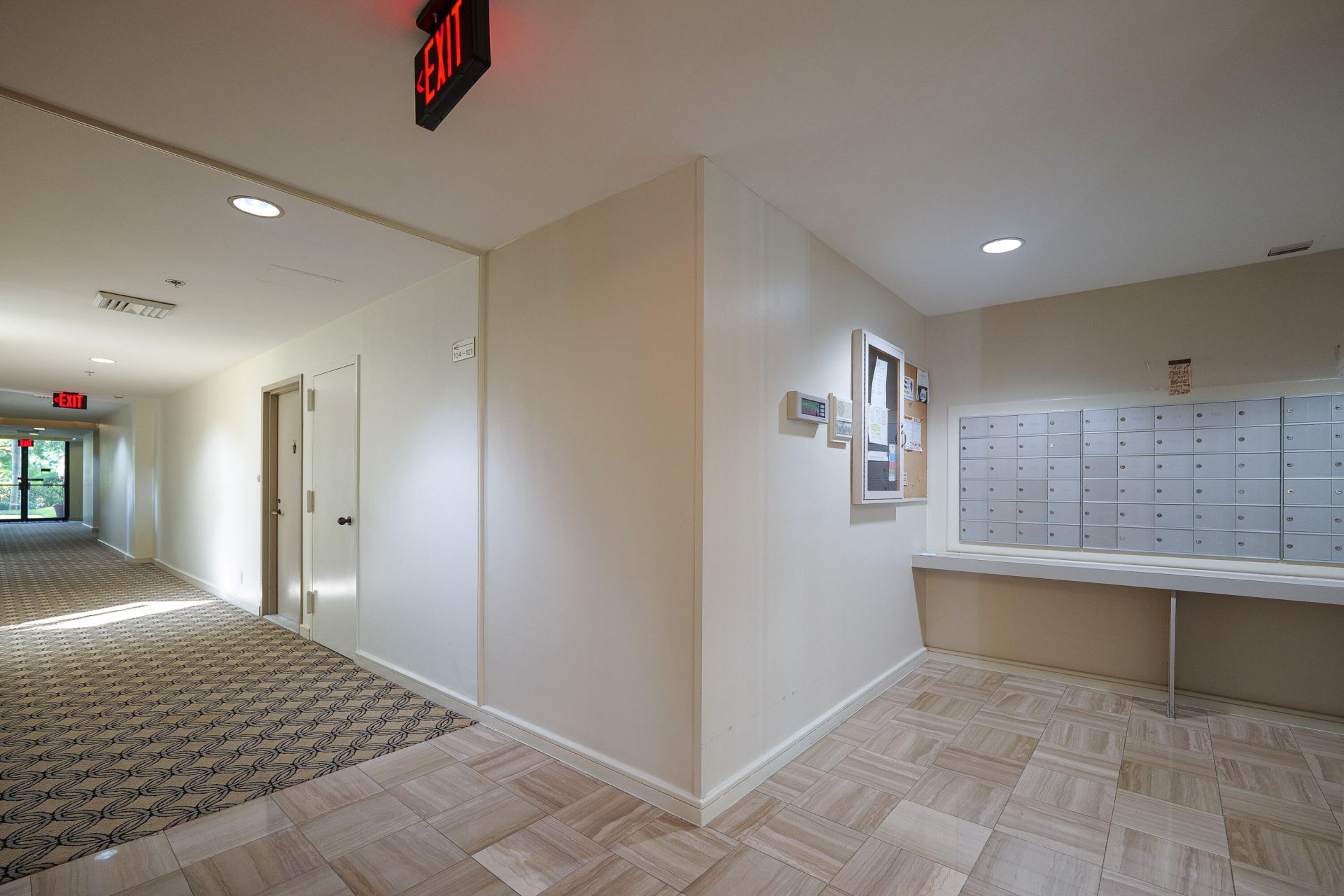 7400 Radice Court, Unit 609, Lauderhill, FL 33319 Photo