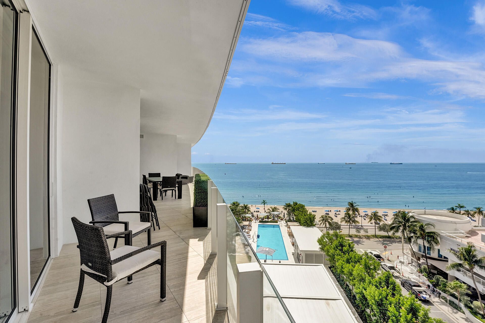 525 N Fort Lauderdale Beach Boulevard, Unit 703, Fort Lauderdale, FL 33304 Photo