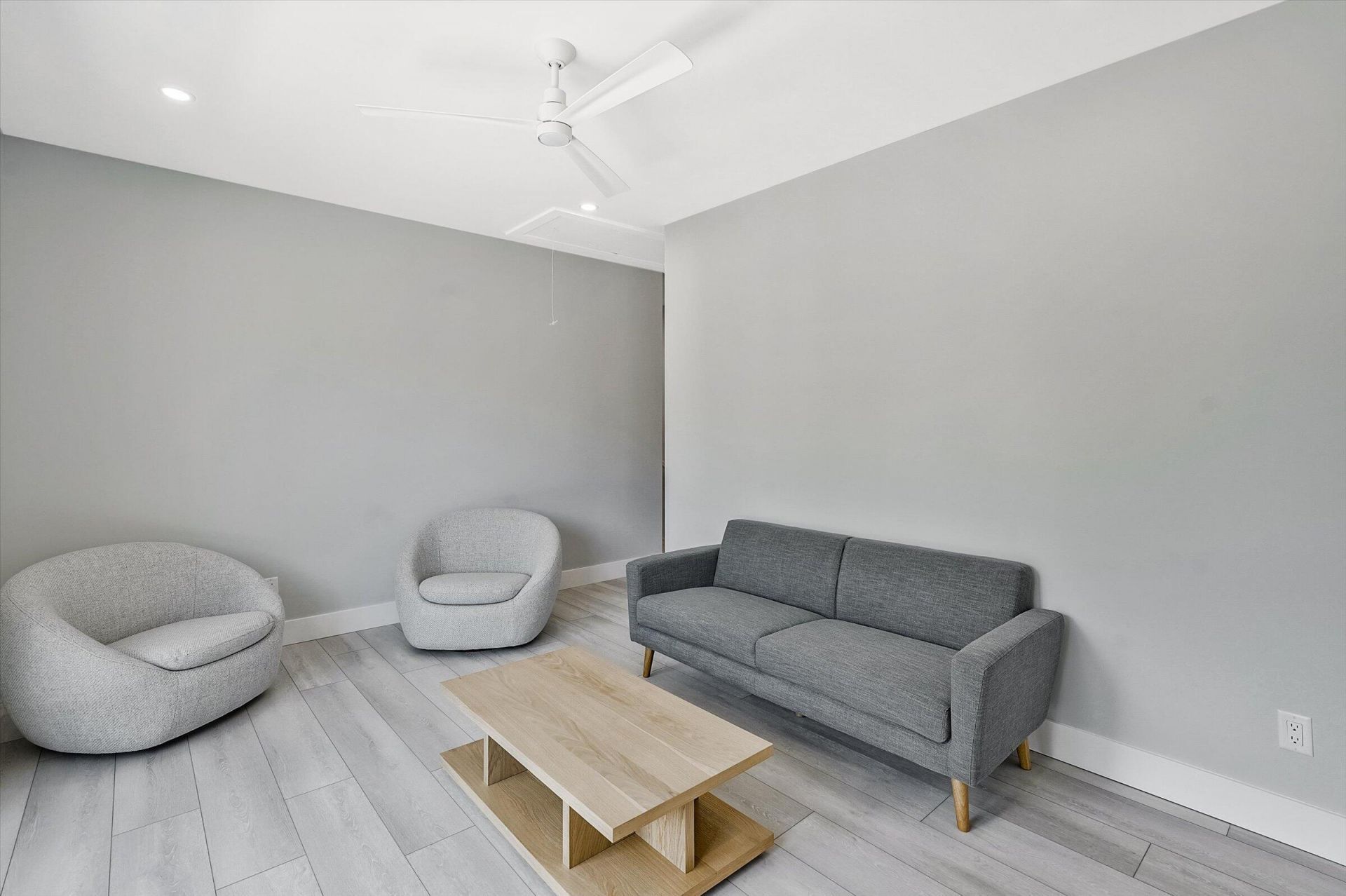 425 Hugh Street, Jupiter, FL 33458 Photo