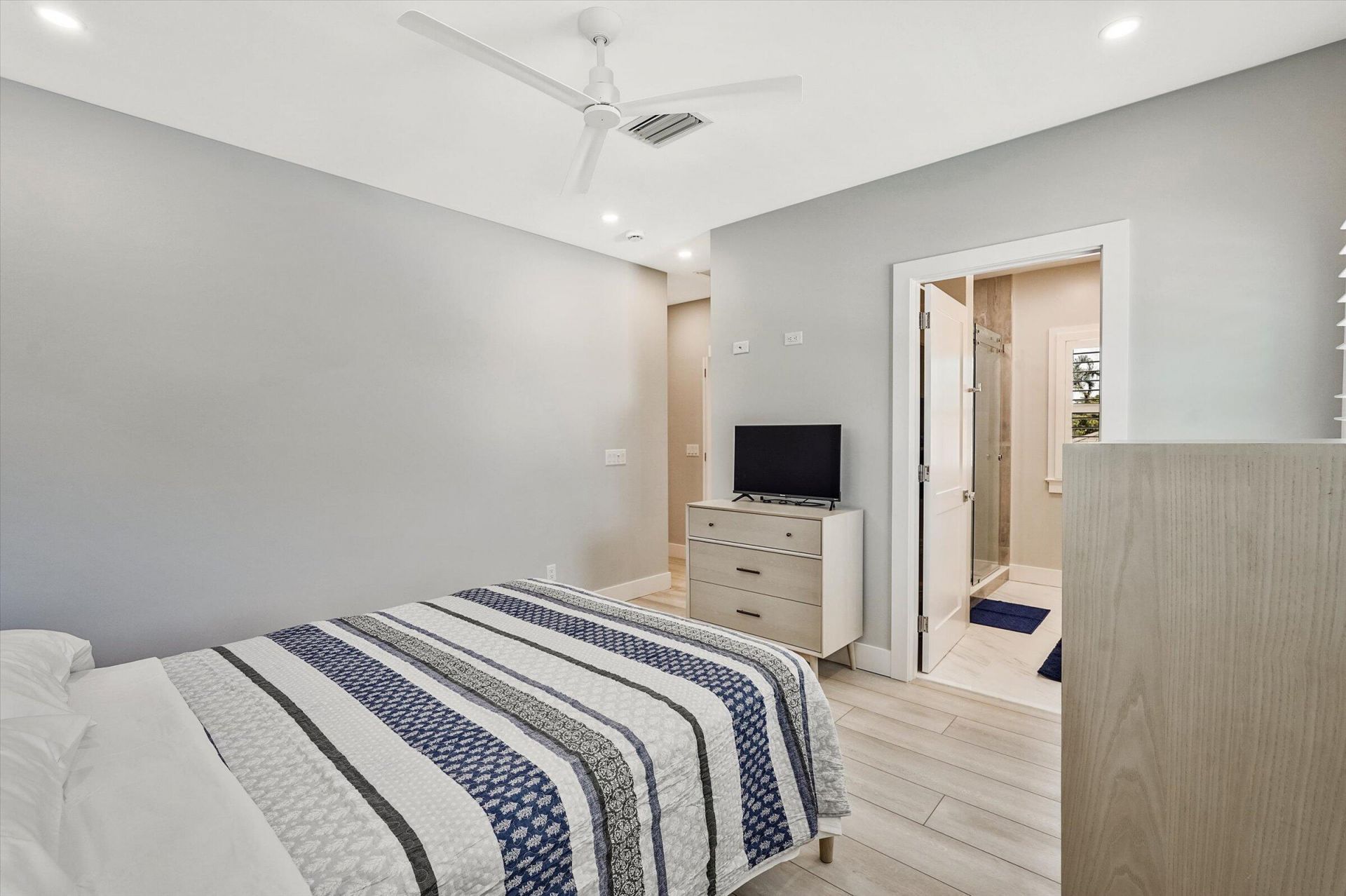 425 Hugh Street, Jupiter, FL 33458 Photo