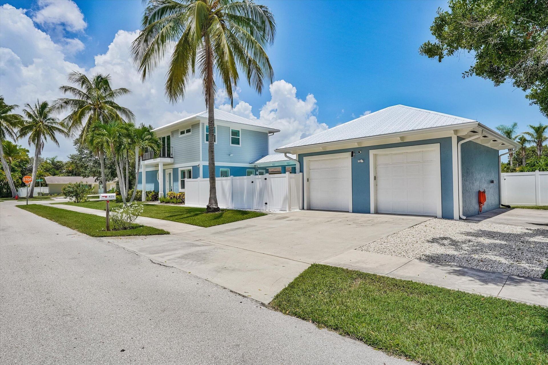 425 Hugh Street, Jupiter, FL 33458 Photo