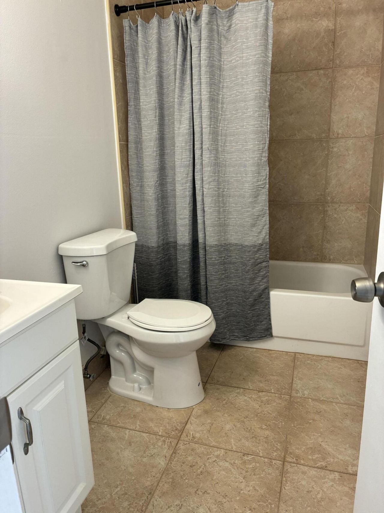 2301 Buttonwood Avenue, Pembroke Pines, FL 33026 Photo