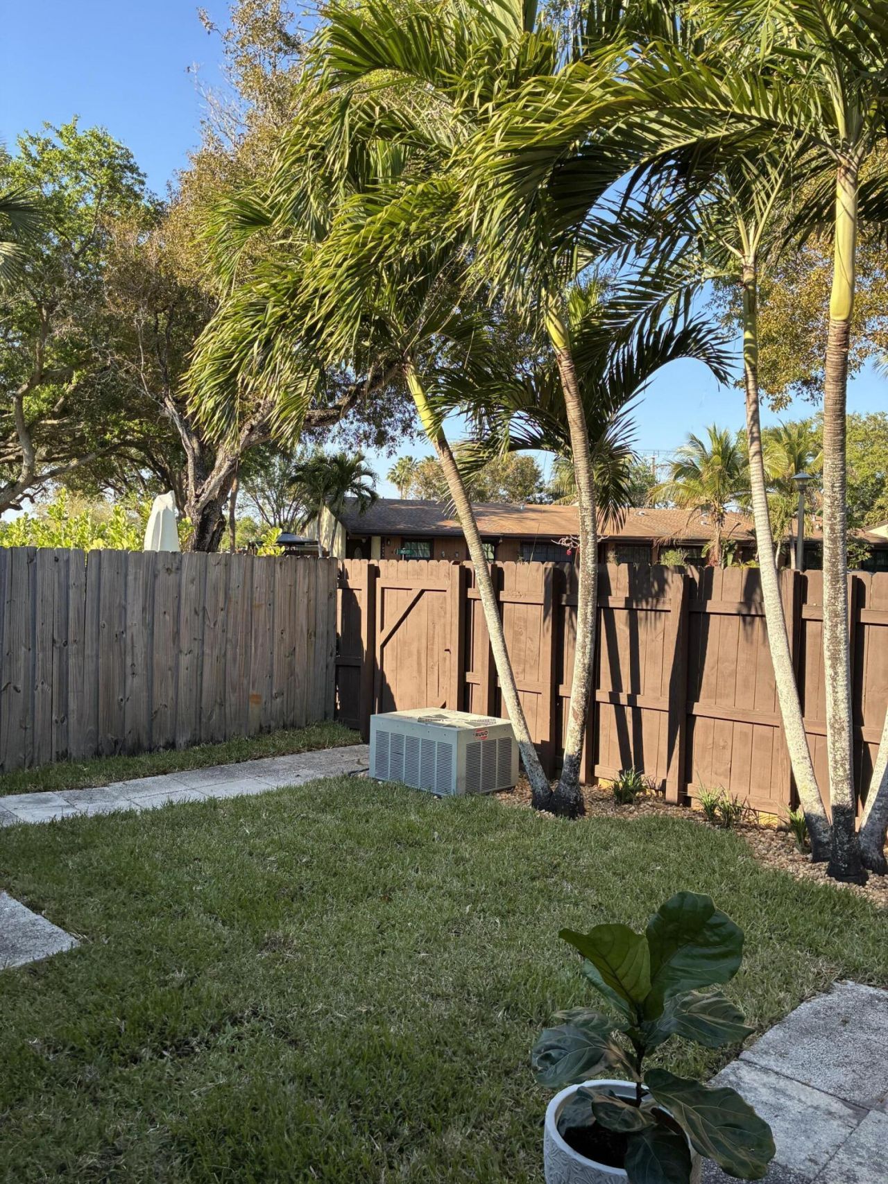 2301 Buttonwood Avenue, Pembroke Pines, FL 33026 Photo