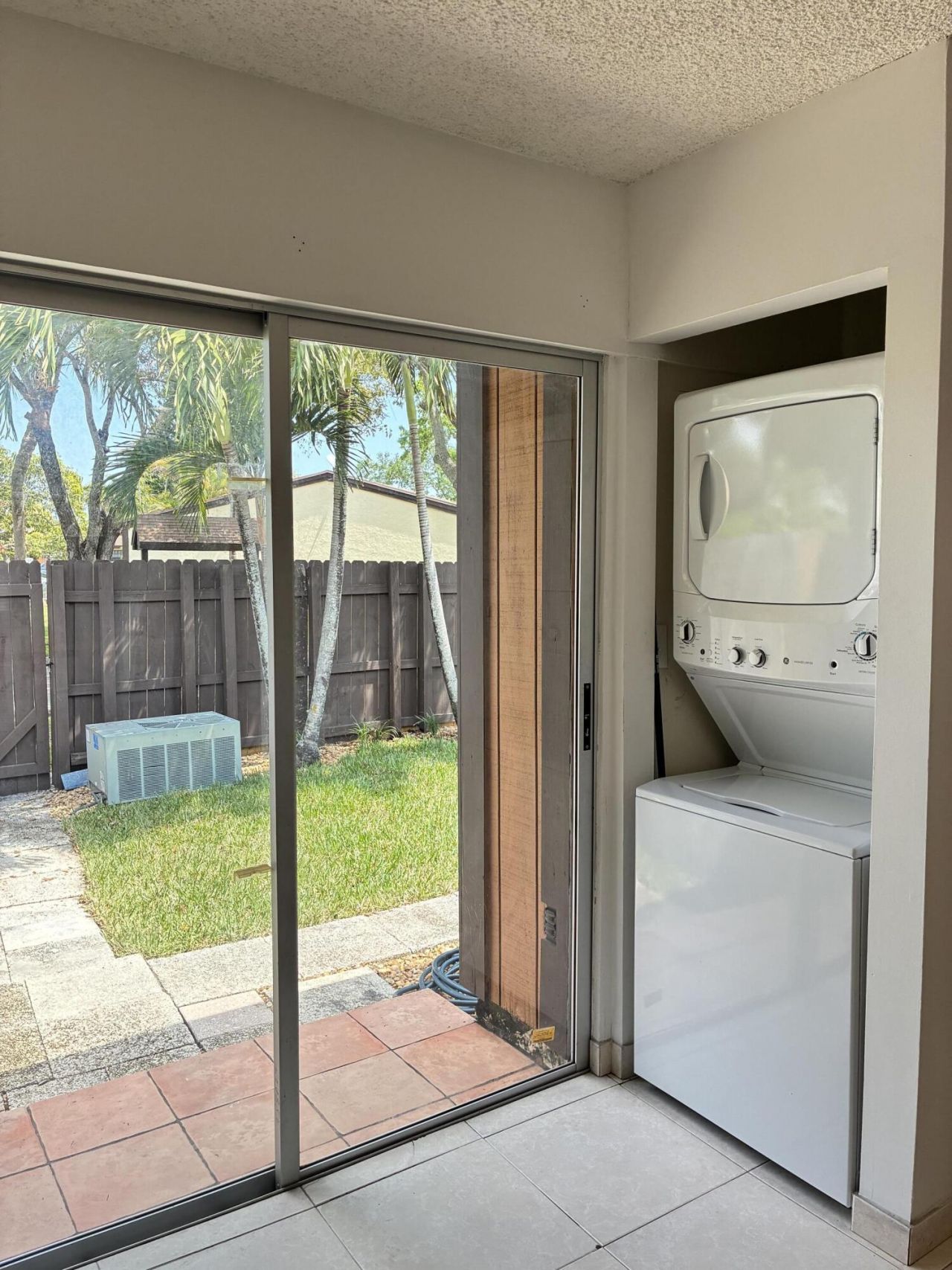 2301 Buttonwood Avenue, Pembroke Pines, FL 33026 Photo