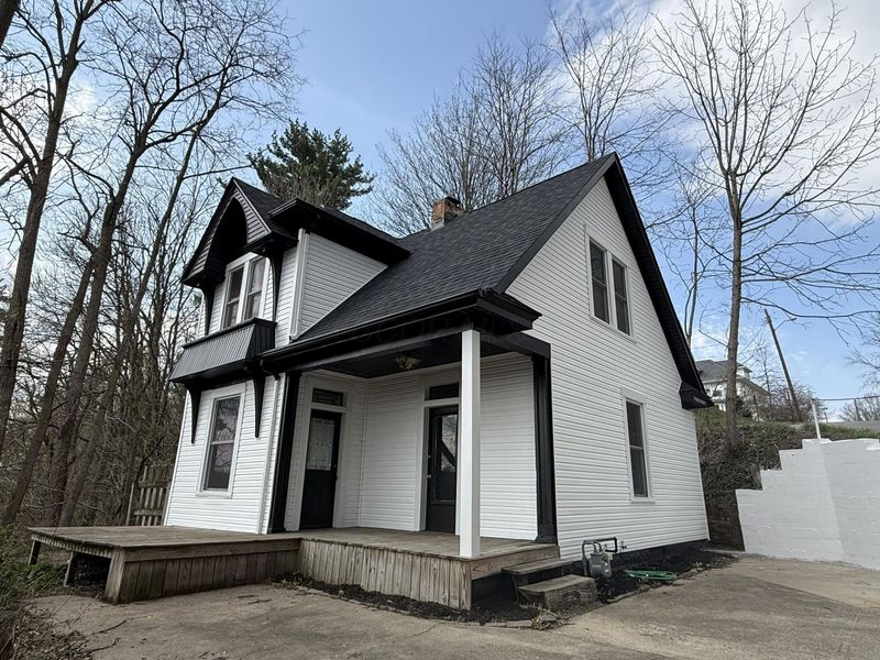 229 N Spring Street, Logan, OH 43138 Photo 1