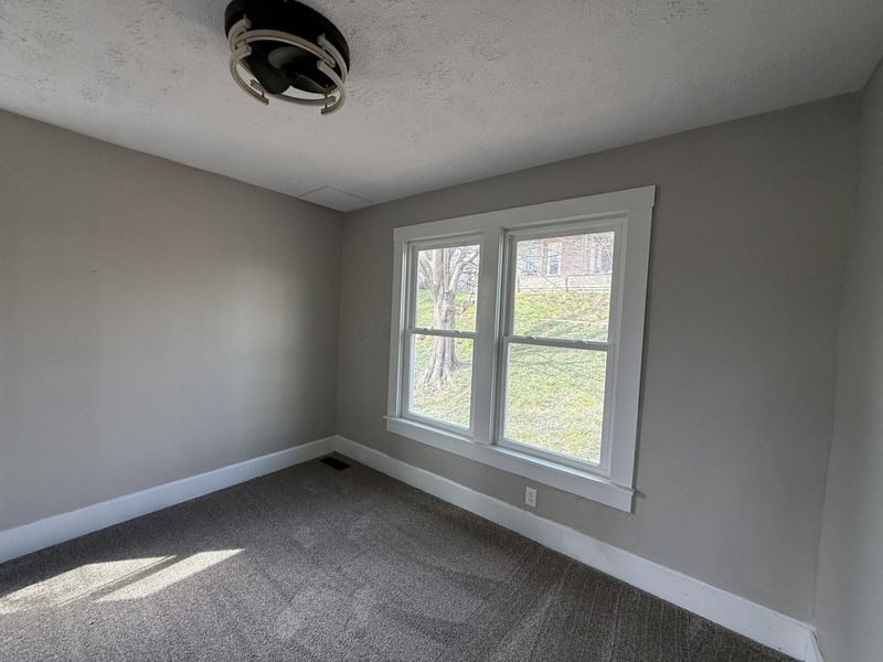 229 N Spring Street, Logan, OH 43138 Photo 12