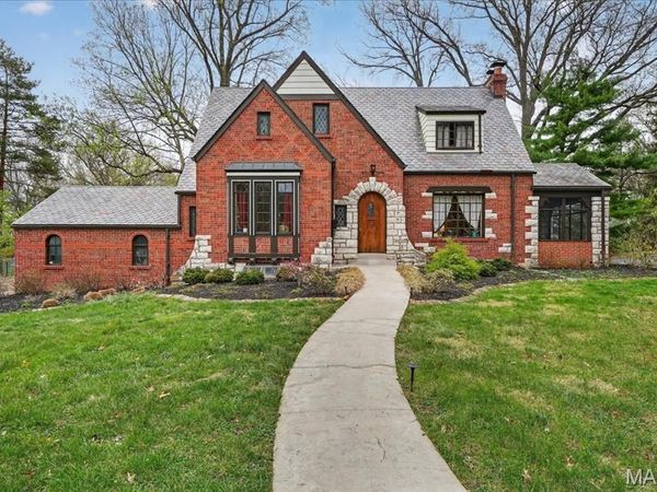 66 Bellerive Acres, St Louis, MO 63121