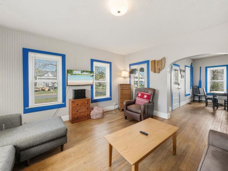 413 W Third Street, Port Clinton, OH 43452 Photo 10