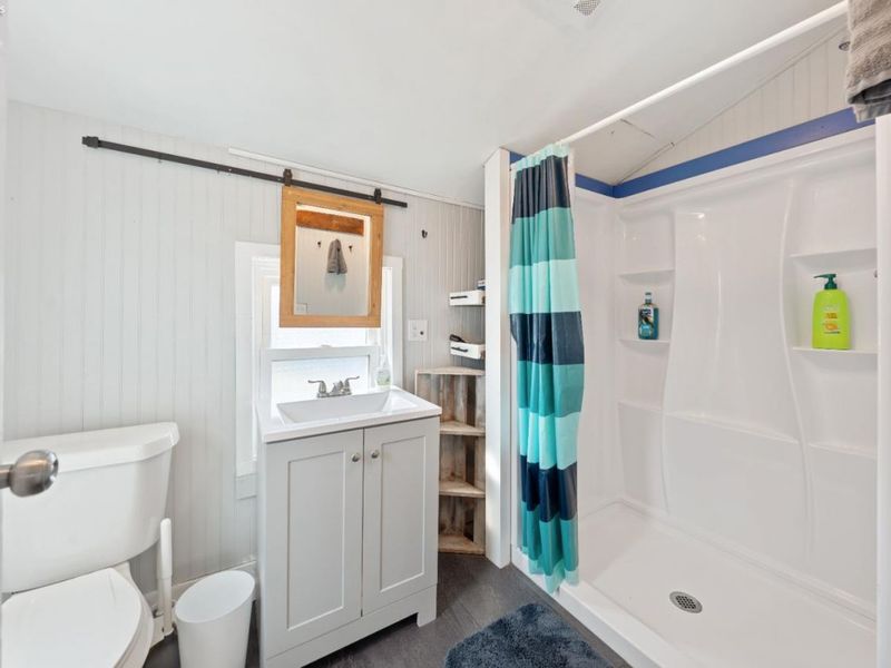 413 W Third Street, Port Clinton, OH 43452 Photo 29