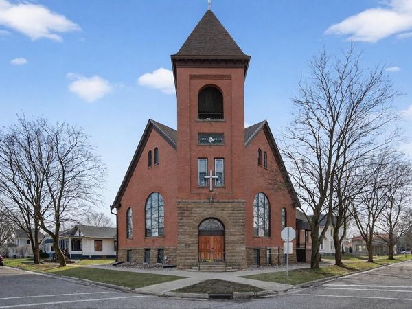 101 Church Street, Evansville, WI 53536