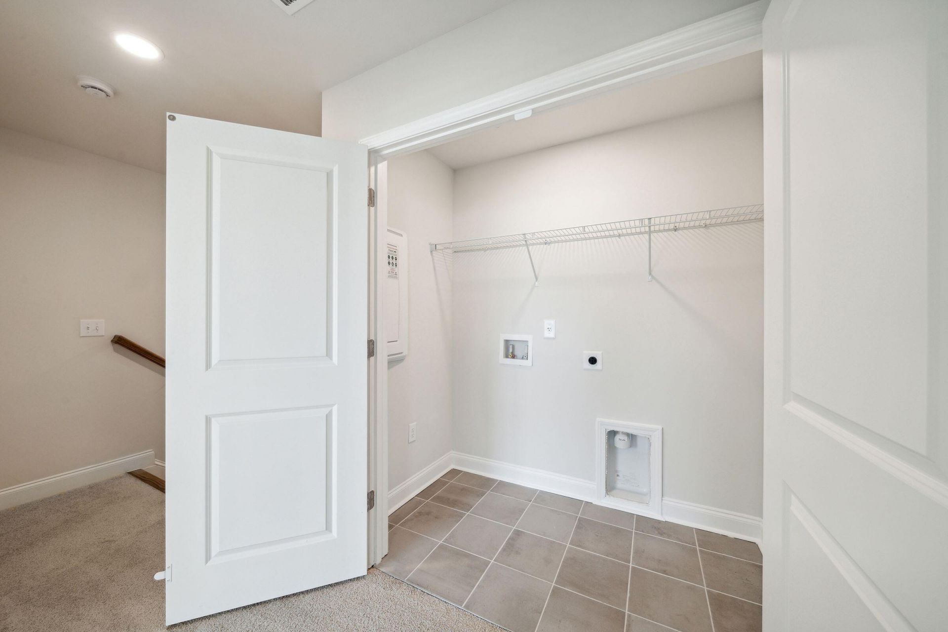 216 Harding Lane Photo 44