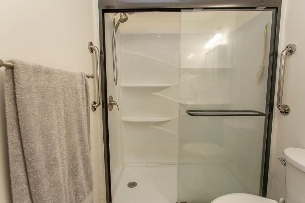 4730 Cottonwood Dr. Photo 10