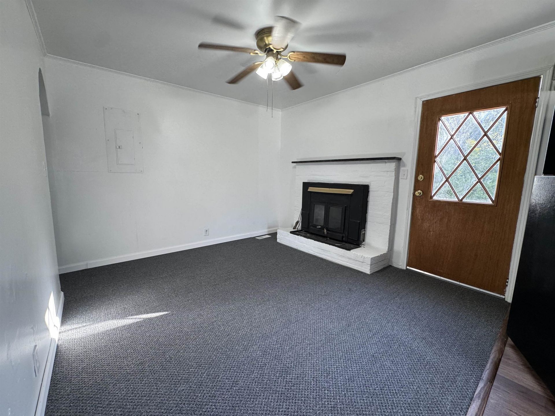 1345 Fisherman Rd Photo 23