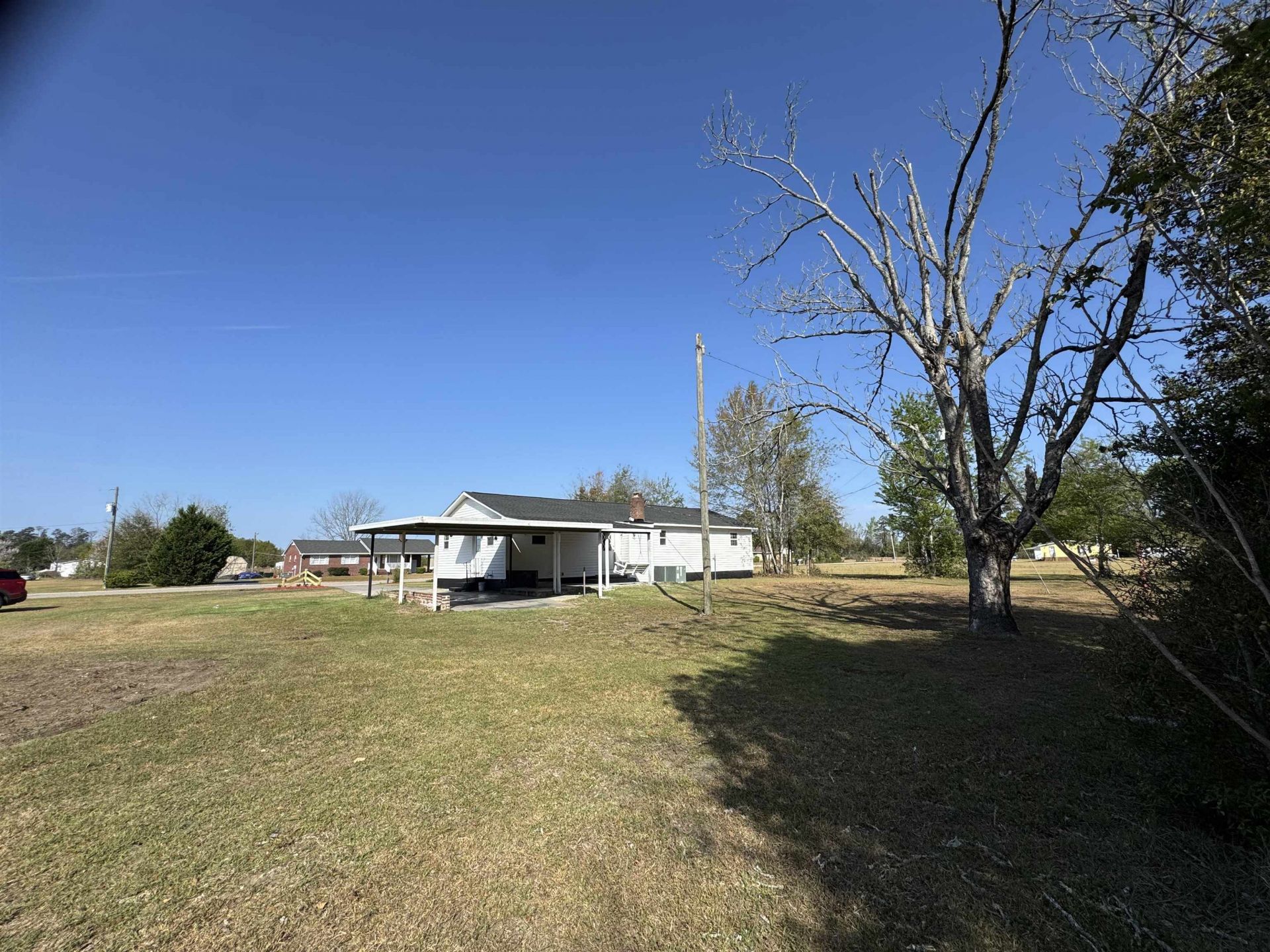 1345 Fisherman Rd Photo 8