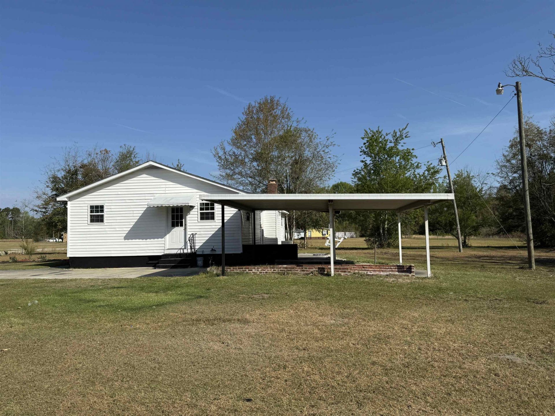 1345 Fisherman Rd Photo 9