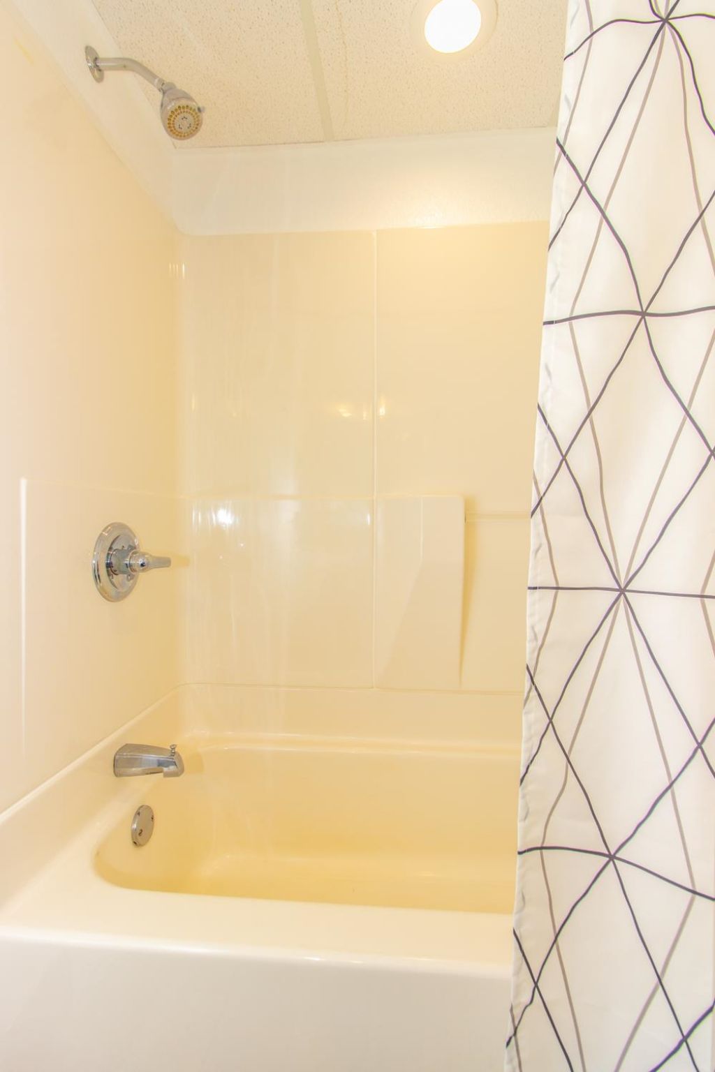 201 74th Ave. N  Photo 24