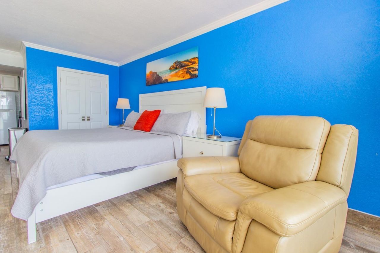 201 74th Ave. N  Photo 25