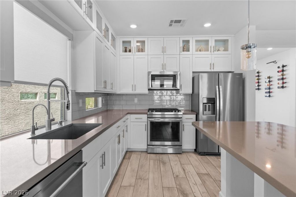 7714 Cherry Point Way, Las Vegas, NV 89113 Main Photo