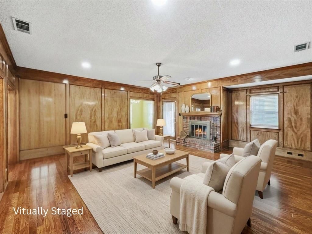 302 Apollo Road, Garland, TX 75040 Main Photo