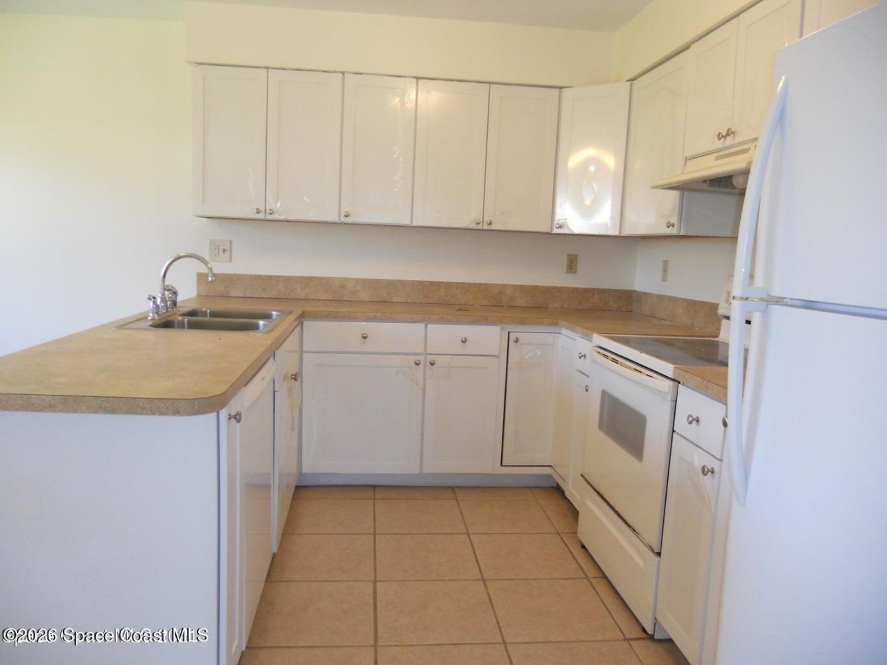 2106 Foxwood Drive , Melbourne, FL 32935 Photo