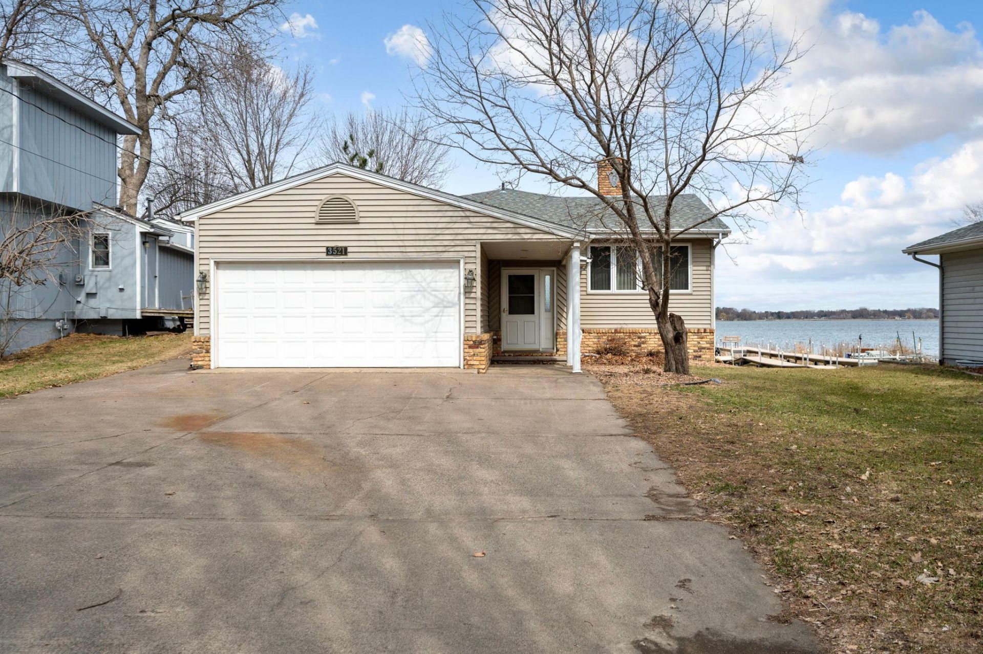 3521 Interlachen Drive NE Ham Lake, MN 55304