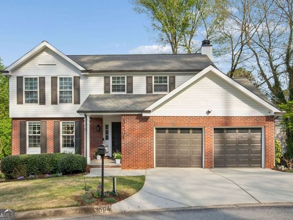 3504 Castlehill Court, Tucker, GA 30084