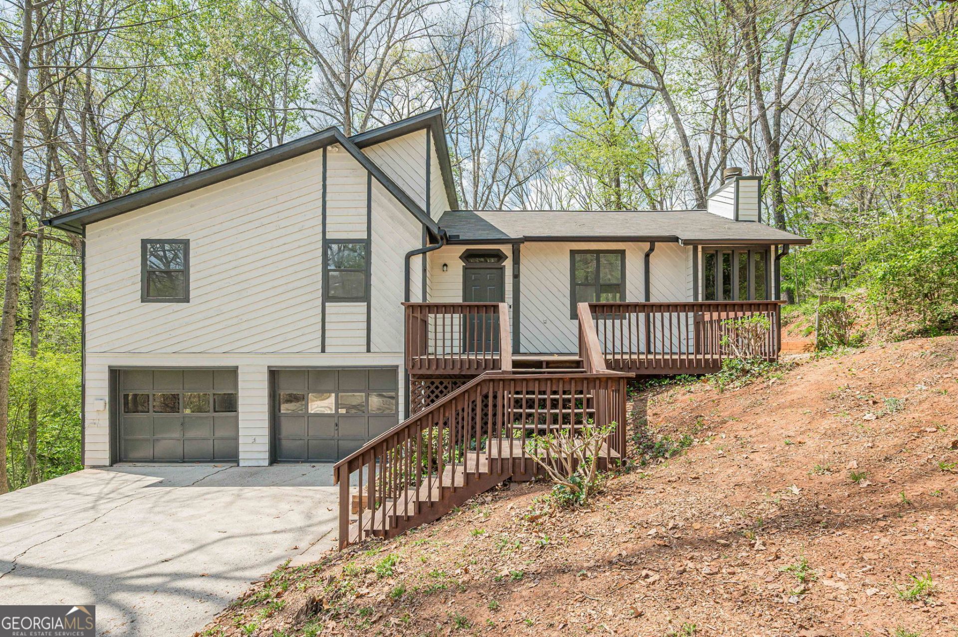 221 Little Brook Lane, Woodstock, GA 30188 Main Photo