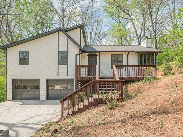 221 Little Brook Lane, Woodstock, GA 30188