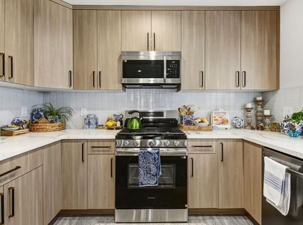 3140 S St, Sacramento, CA 95816 Photo