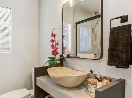 3140 S St, Sacramento, CA 95816 Photo