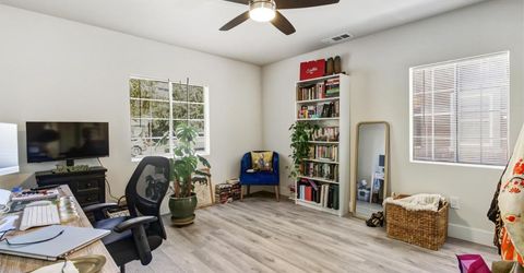 3140 S St, Sacramento, CA 95816 Photo