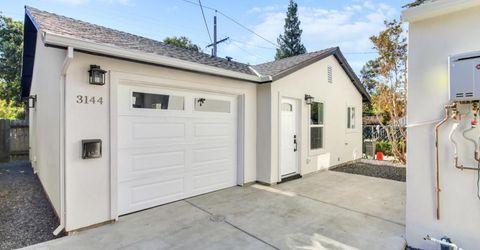 3140 S St, Sacramento, CA 95816 Photo