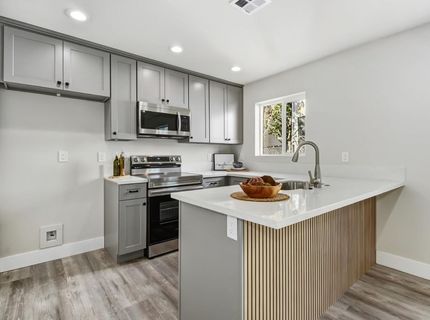 3140 S St, Sacramento, CA 95816 Photo