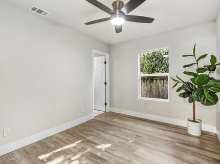 3140 S St, Sacramento, CA 95816 Photo