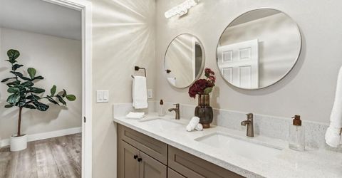 3140 S St, Sacramento, CA 95816 Photo