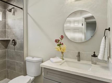 3140 S St, Sacramento, CA 95816 Photo