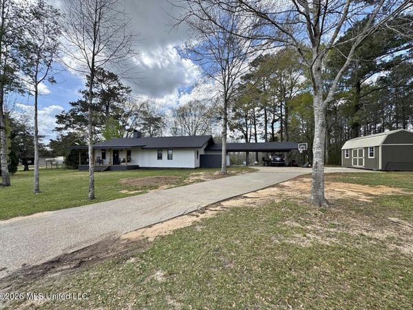 300 Harveytown Road, Tylertown, MS 39667