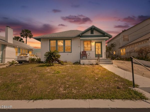 133 S Oleander Avenue, Daytona Beach, FL 32118