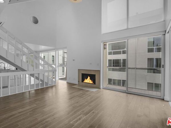 1 Ironsides Street, Unit 14, Marina Del Rey, CA 90292