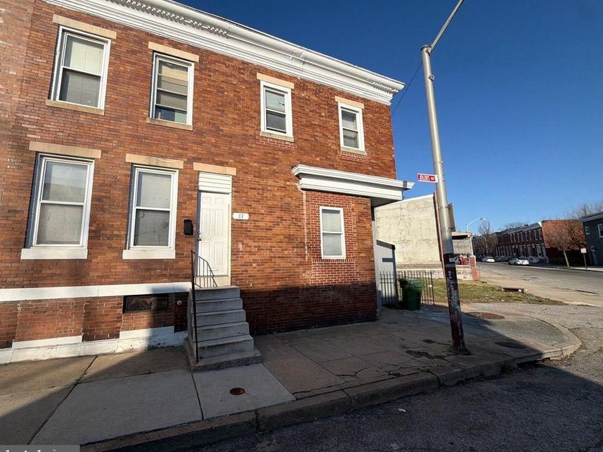33 S Calverton Road, Baltimore, MD 21223 Main Photo