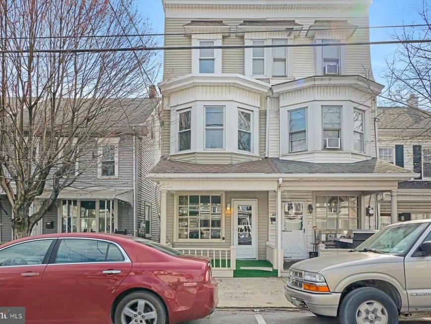 23 N 6th Street, Shamokin, PA 17872 Main Photo