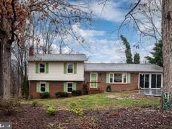 1705 SHERWOOD DRIVE, FREDERICKSBURG, VA 22405
