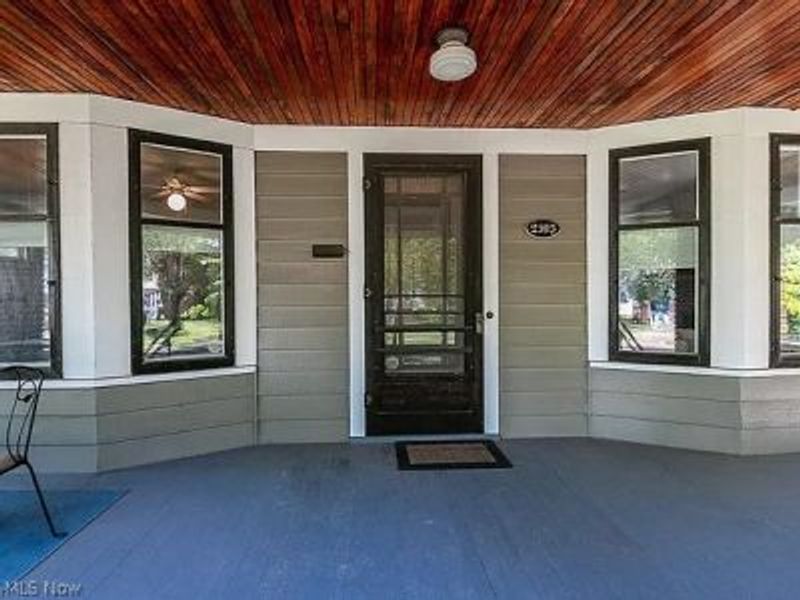 2593 Canterbury Road, Cleveland Heights, OH 44118 Photo 2