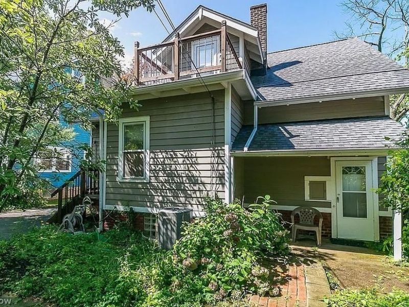 2593 Canterbury Road, Cleveland Heights, OH 44118 Photo 6