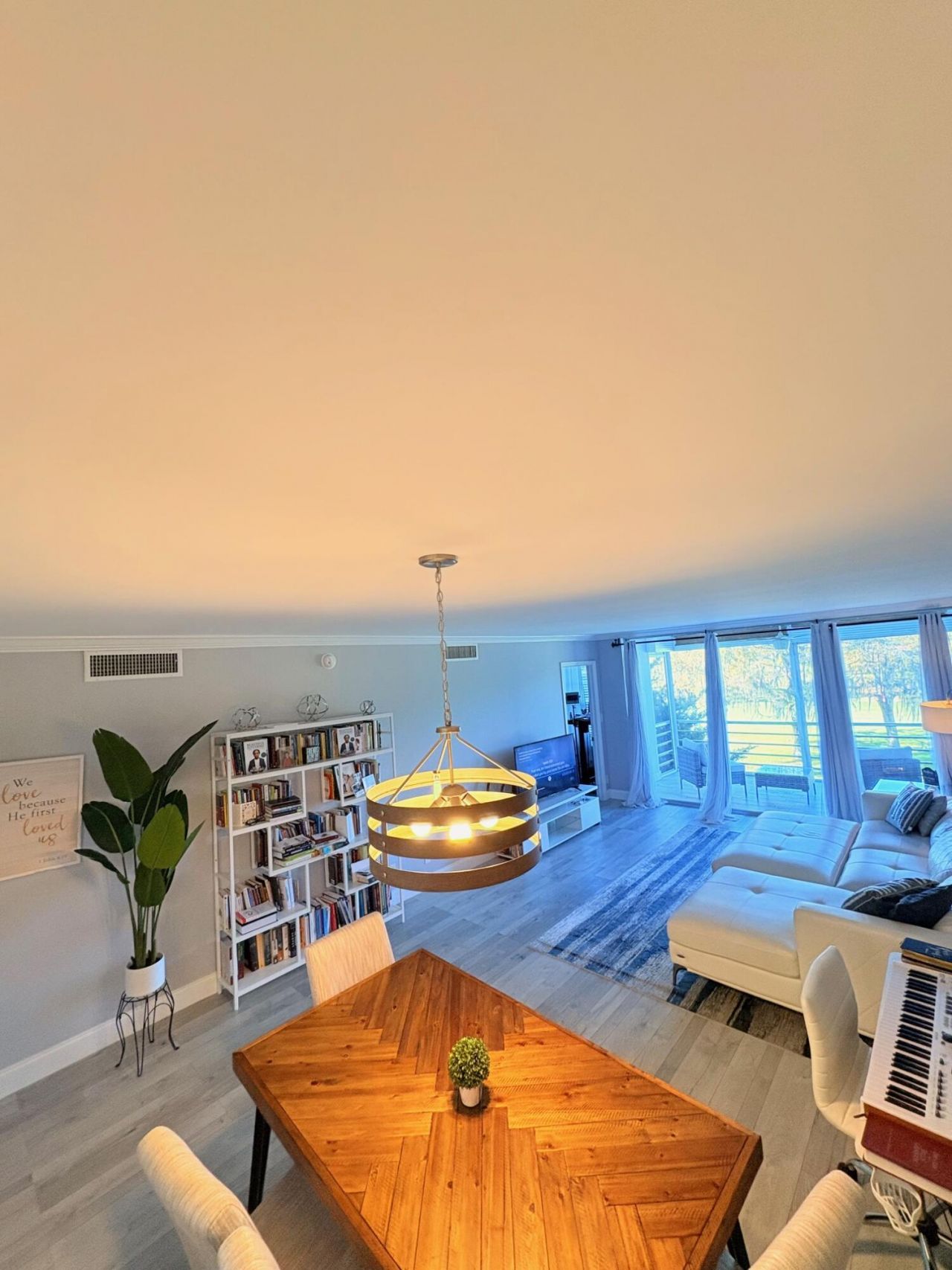 605 Oaks Drive, Unit 304, Pompano Beach, FL 33069 Photo