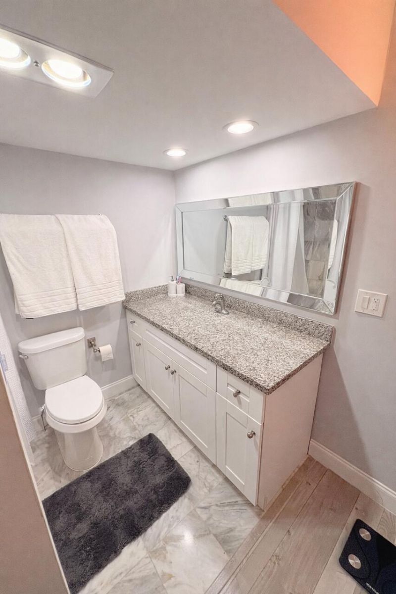 605 Oaks Drive, Unit 304, Pompano Beach, FL 33069 Photo